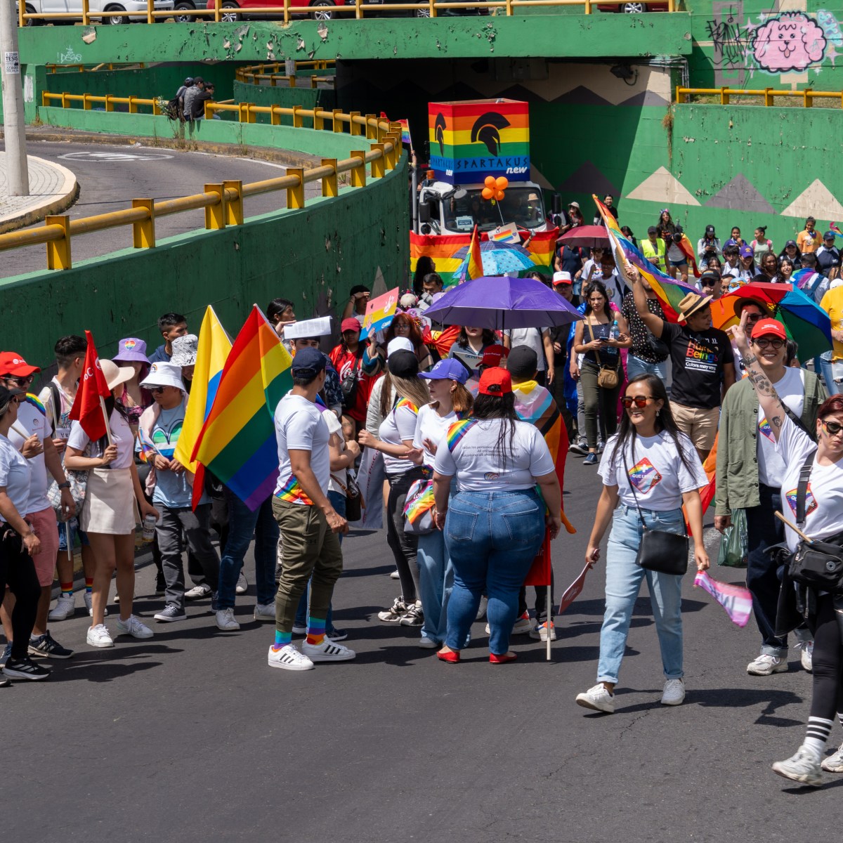 Orgullo Ecuador 2026: Quito Lidera la Agenda Nacional de Visibilidad y Resistencia